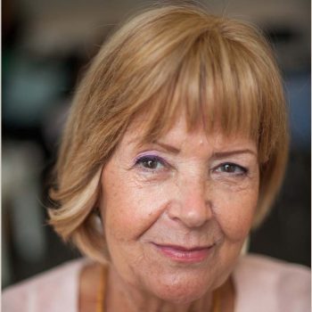 Client With Frontal Fibrosing Alopecia and light brown enhancer system bob